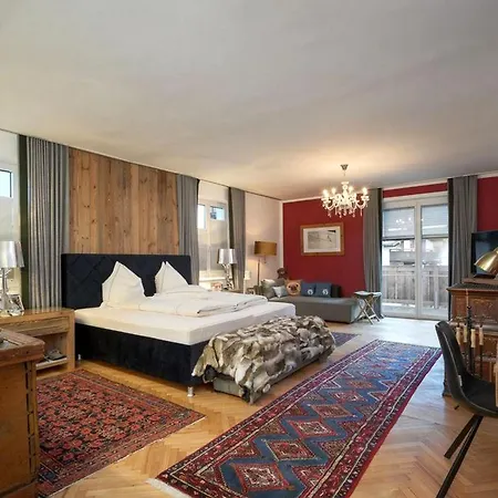 Mountainrelaxktzh Bed & Breakfast *